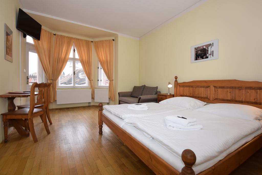 Pension Zamecka Apartma - Castle Apartments Cesky Krumlov Luaran gambar